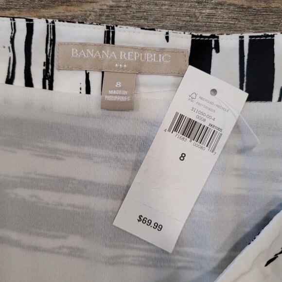 NWT BANANA REPUBLIC | Printed Pleated Skirt | Sz. 8 - Picture 5 of 6